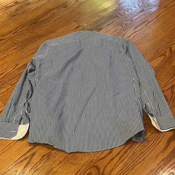 James Fashion Men’s Blue Checkered Button Down - Picture 5 of 6